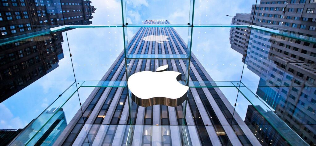 Featured image for Evil Company Alert: Apple Accused of Violating Wage and Labor Laws of its Chinese Employees Abroad 