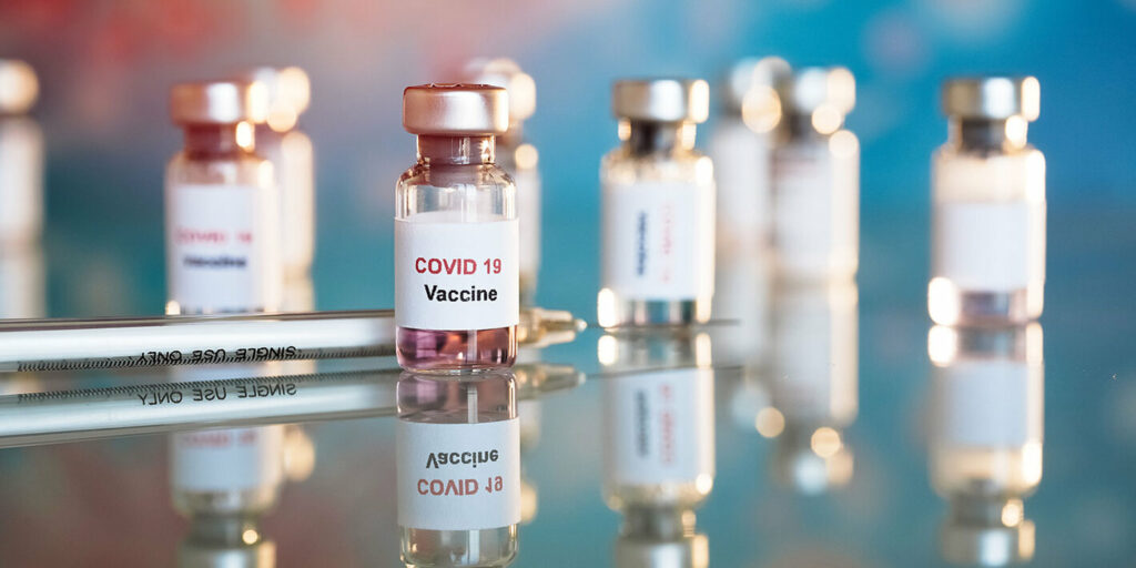 Featured image for NYC Restaurant Waitress Gets Fired for Hesitating to Get COVID Vaccine