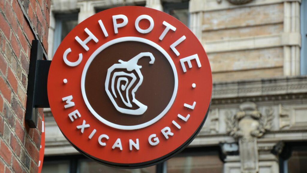 Featured image for Chipotle Agrees to Pay $15 Million to Settle a Two Year Long Overtime Pay Lawsuit