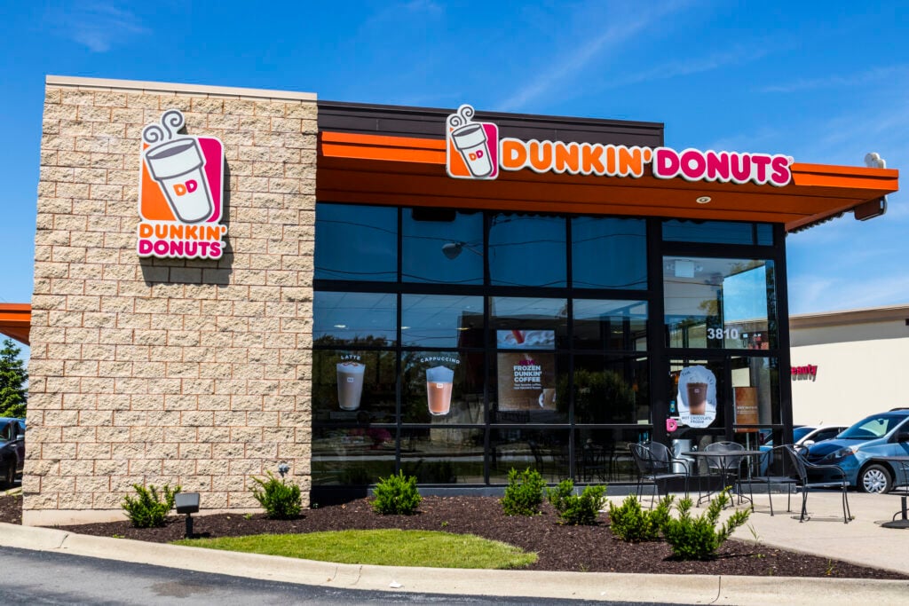 Featured image for Dunkin’ Donuts Settles for $1 Million Over Child Labor Law Violations